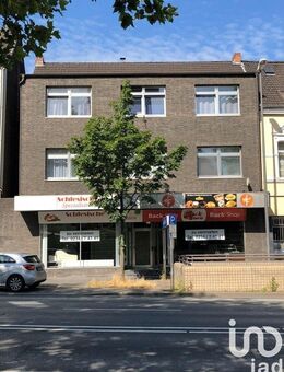 Mehrfamilienhaus in Bochum mit Geschäftsräumlichkeiten - Bochum