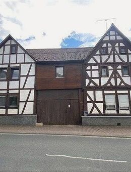 Charmante Hofreite mit Einliegerwohnung und Garten in Schöffengrund-Oberwetz - Schöffengrund