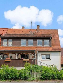 Wohnen in naturnaher Harmonie | Doppelhaushälfte | 134 m² Wohnfläche | 2 Stellplätze - Keltern