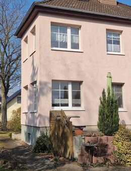 reizvolles Einfamilienhaus mit baulichen Alternativen und großem Grundstück für Garten- und Kleintierliebhaber - Woltersdorf (Brandenburg)