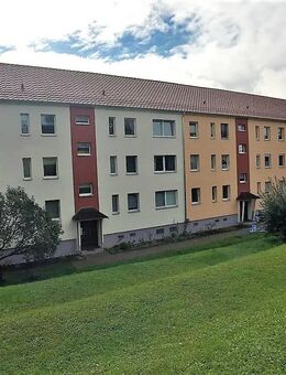 Im Grünen gelegene 3-Raum-Wohnung mit Stellplatz und Garage in Eckhardtshausen - Gerstungen