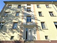 Charmante 3-Zimmer-Wohnung mit großem Balkon in ruhiger und grüner Lage - Leipzig