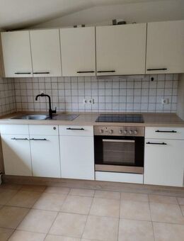 3 Zimmer Wohnung mit Dachboden + Stellplatz ab sofort zu vermieten - Panten