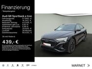 Audi Q8, Sportback 50 quattro S line, Jahr 2023 - Bad Nauheim