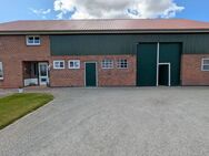 Gepflegtes Landhaus mit Einliegerwohnung und viel Platz - Neufeld
