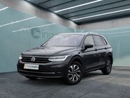 VW Tiguan, 1.5 TSI Active, Jahr 2022 - München