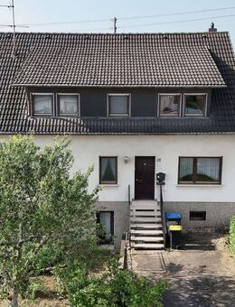 Gepflegtes Zweifamilienhaus in Püttlingen zu verkaufen! - Püttlingen