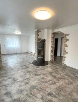 Nettes Einfamilienhaus in angenehmer Wohnlage von Bexbach - Bexbach