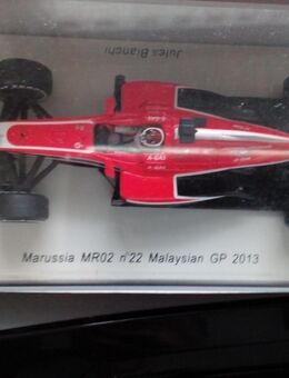 Einzelstück Marussia MR 02 Jules Bianchi GP Malaysia 2013 Signiert 1:43 - Ravensburg Zentrum