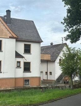 Freilingen Nähe Selters! Großzügiges Wohnhaus mit Potenzial und Nebengebäude! - Freilingen