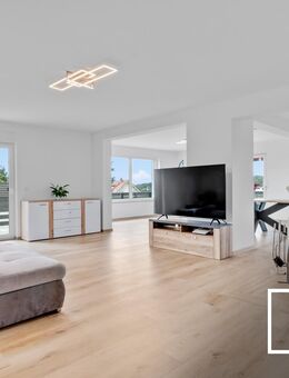 2023 kernsaniert! Energieeffizientes Einfamilienhaus mit Einliegerwohnung, großem Garten & Pool - Schwarzenbruck