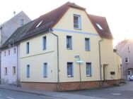 Gut saniertes 3- Fam.- haus, 1 WE vermietet, in guter Innenstadt- Lage.... - Gößnitz