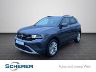 VW T-Cross, 1.0 TSI Life, Jahr 2024 - Ladenburg