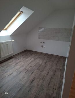 2 Zimmer Dachgeschosswohnung - Carpin