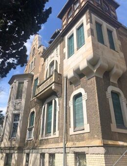 Objekt-Nr.: 14325 - Schöne Kulturdenkmal-Villa mit vielen historischen Verzierungen auf parkähnlichem Grundstück in Plauen - Plauen