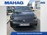 VW Golf, 2.0 TSI VIII R IQ LIGHT, Jahr 2024 - München