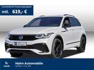 VW Tiguan, 2.0 TDI R-Line, Jahr 2022 - Kornwestheim