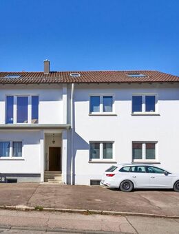 Gemütliche EG-Wohnung mit Garten & Garage - Hechingen