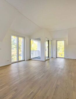 Über den Dächern: Dachgeschoss-Wohnung mit Loggia, Fußbodenheizung und Echtholz-Parkett - Glienicke (Nordbahn)