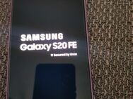 Verkaufe ein Samsung Galaxy S20 FE - Osterburg (Altmark)