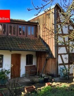*Traumhaft wohnen in einem historischen Denkmalobjekt - Galeriewohnung mit Garten, Nähe Arnstadt* - Amt Wachsenburg