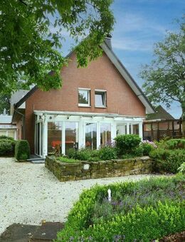 Großzügige Doppelhaushälfte im Grünen - Viel Platz und Natur - Hövelhof (Sennegemeinde)