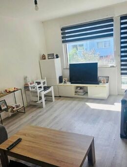 Helle Zweizimmerwohnung mit Balkon in Niederzier - Niederzier