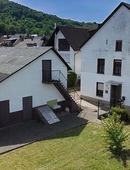 Familienfreundliches Wohnen mit Baureserve - Haus mit großem Grundstück in Wasserliesch - Wasserliesch