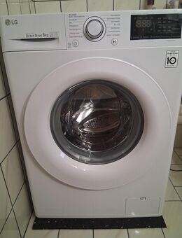 LG Waschmaschine 8kg mit Direkt Drive und Smart Diagnose - München Allach-Untermenzing