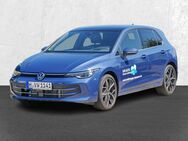 VW Golf, 1.5 eTSI Style, Jahr 2024 - Lehrte