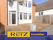 Delmenhorst-Mitte | Schöne 2 Zi.-Wohnung mit Dachterrasse, EBK und Stellplatz - Delmenhorst