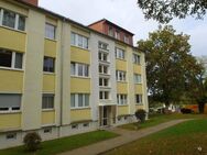 Scheubengrobsdorf: Vermietete 2-Zimmer-Wohnung mit Balkon, Badewanne und Laminatboden im 1.OG - Gera