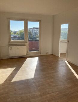 WBG - 3-Zimmer mit Balkon u. Aufzug! - Brandenburg (Havel)