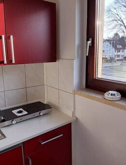 --gemütliche 1-Zimmer-Wohnung-- - Bad Segeberg