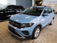 VW T-Cross, 1.0 TSI Life Dig, Jahr 2024 - Lehrte