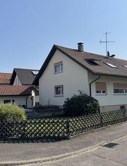 PROVISIONSFREI! Viel Platz in Keltern: Zweifamilienhaus mit idealem Eckgrundstück - Keltern