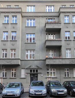 Vermietete 3-Zimmer-Whg. mit französischem Balkon: Nur 2 Minuten vom Boxhagener Platz entfernt - Berlin