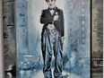 Charly Chaplin Bild verglast, Kunstdruck, Motiv: Lichter der Großstadt (Renato Casaro), umrandet von 10,0 cm breiten künstlerisch bearbeiteten Holzrahmen in 47137