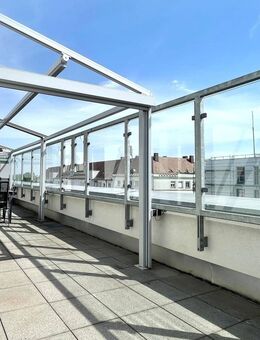 Seniorengerechtes Penthouse mit großer Dachterrasse in Südausrichtung - Nürnberg