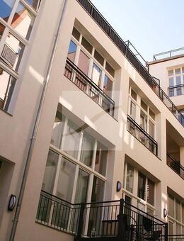 * MEGA Loft im Hinterhaus * Bodentiefe Fenster * Kaufhaus Held * Bezug 2026 mgl * - Leipzig