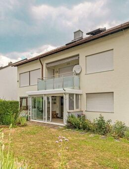 Wohnen wie im Haus: Erdgeschoss-Traum mit Garten, Wintergarten und viel Platz - Fellbach