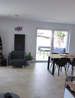 Moderne EG-WHG mit Terrasse und Gartenanteil in Altheim - Essenbach