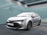 Toyota Corolla, 2.0 Hybrid Team D TS, Jahr 2022 - München