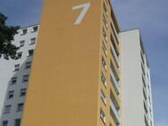Schöne 3-Zimmer-Wohnung in Erlangen-Süd inkl. EBK - Erlangen