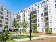 Elegantes Wohnambiente mit moderner Markenküche, sonniger Loggia und großzügigem Grundriss - Frankfurt (Main)