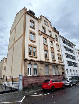 6-Zimmer-Wohnung (WG-geeignet) mit 109 m² | Zentrale Lage in Offenbach am Main - Offenbach (Main)