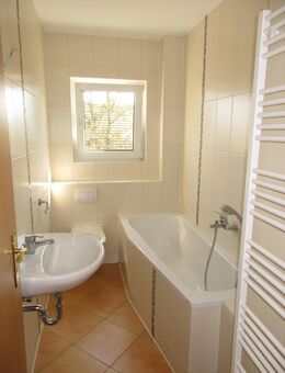 1. Kaltmiete frei ! - Frisch sanierte 2 Raum Wohnung - Bad Düben