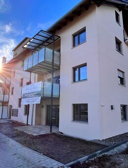 ZUKUNFTSSICHER . NEUBAU 2,5-ZI WOHNUNG IM 1.OG (H1/WE6) - Mettenheim (Bayern)