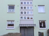 *KAPITALANLAGE* Helle 3-Zimmer-Wohnung in Wiesau mit Balkon und tollem Ausblick *sofort bezugsfrei* - Wiesau