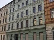 Attraktive 2 Zimmer Wohnung mit großem Balkon! - Magdeburg